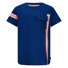Overview image: Touzani t-shirt swing