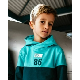 Overview second image: Skurk hoodie silver