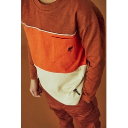 Overview second image: Sturdy sweater fly wild