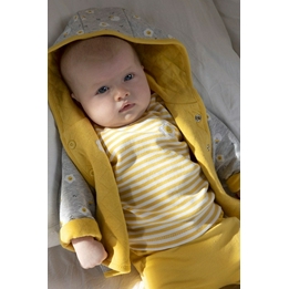 Overview image: Feetje jas egg-cited